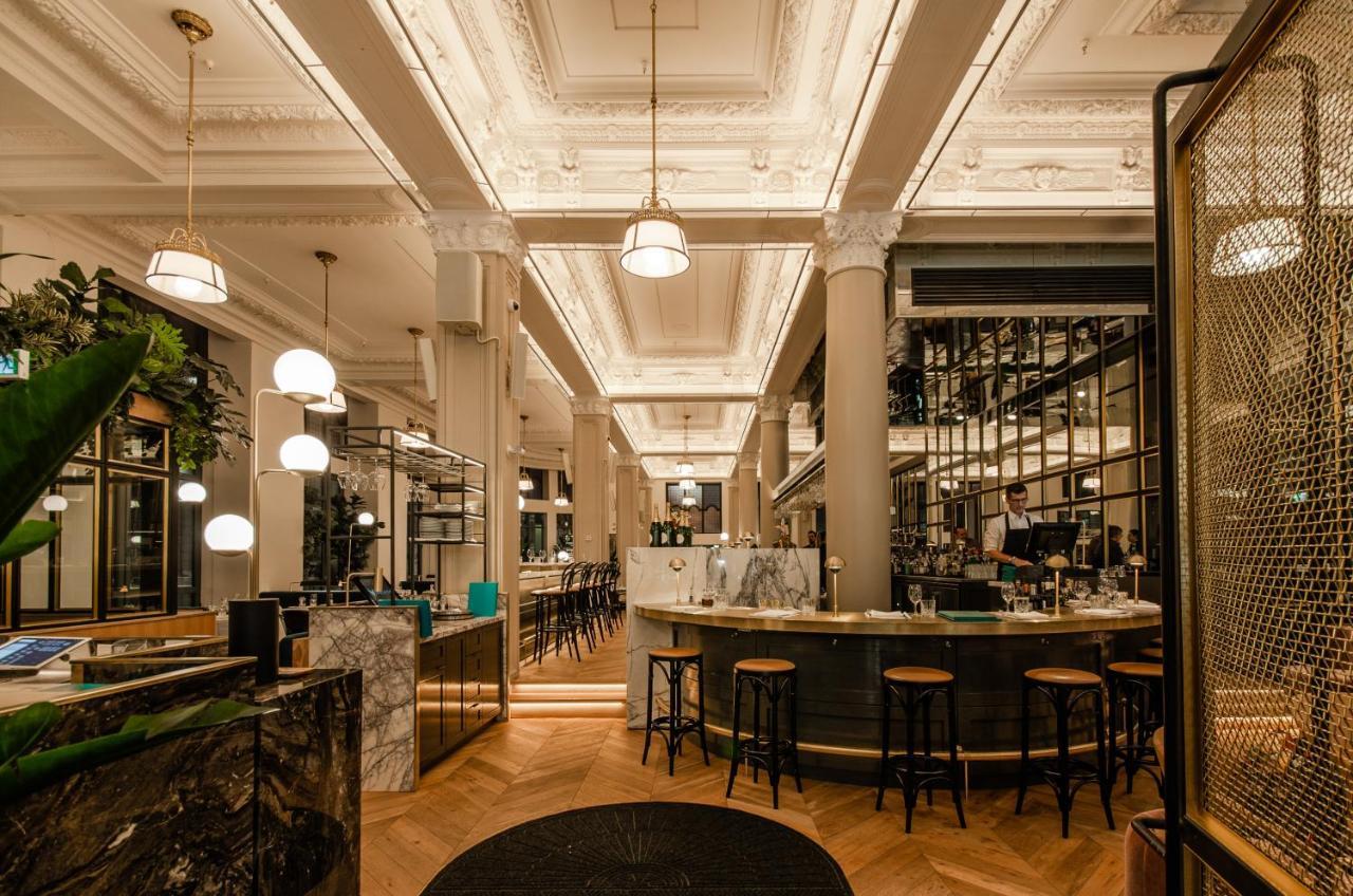 Hotel Birks Montréal Exteriör bild The interior of the restaurant